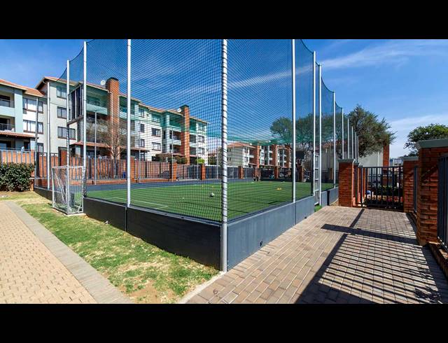 2 BEDROOM APARTMENT FOR SALE IN GREENSTONE HILL